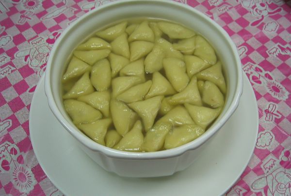 ▲美味可口的地瓜餃，是馬祖道地的甜點，又稱「黃金餃」